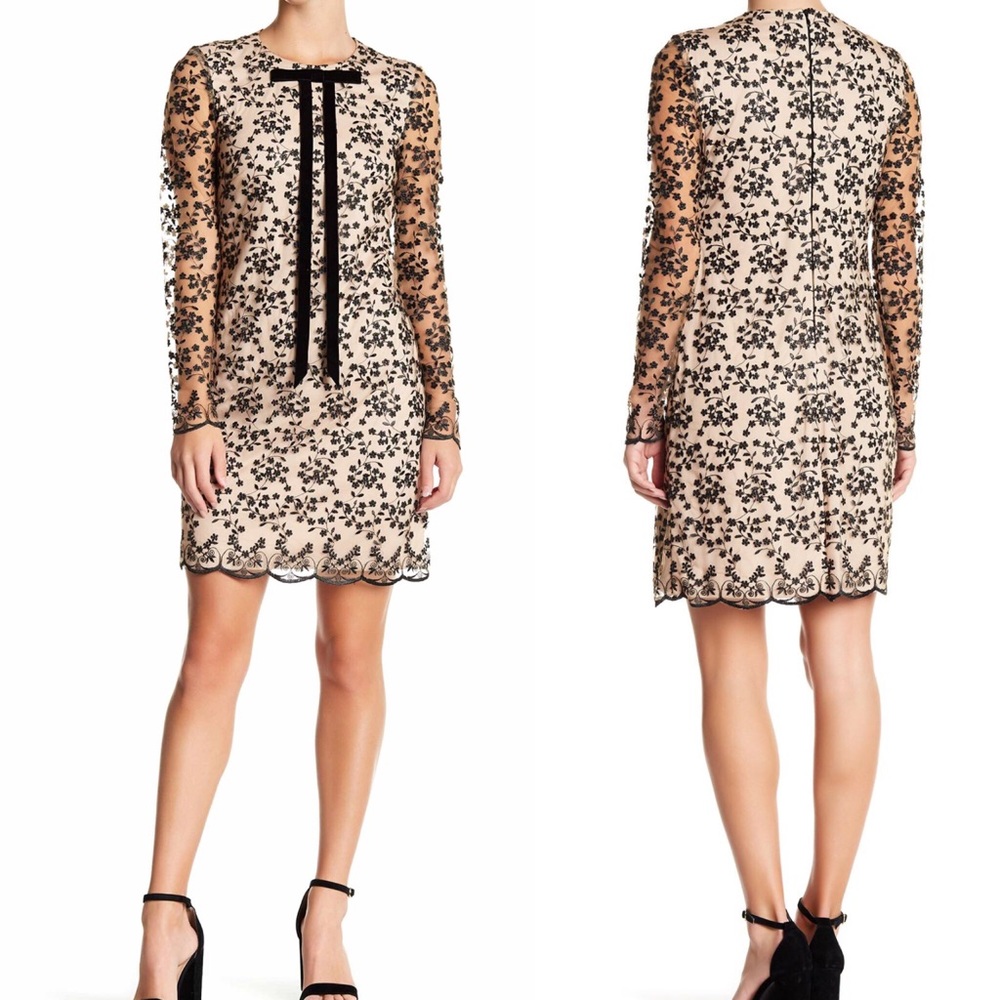 🌟NWT BETSEY JOHNSON Tie Detail Embroidery Dress